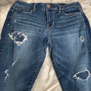 American eagle distressed jeans